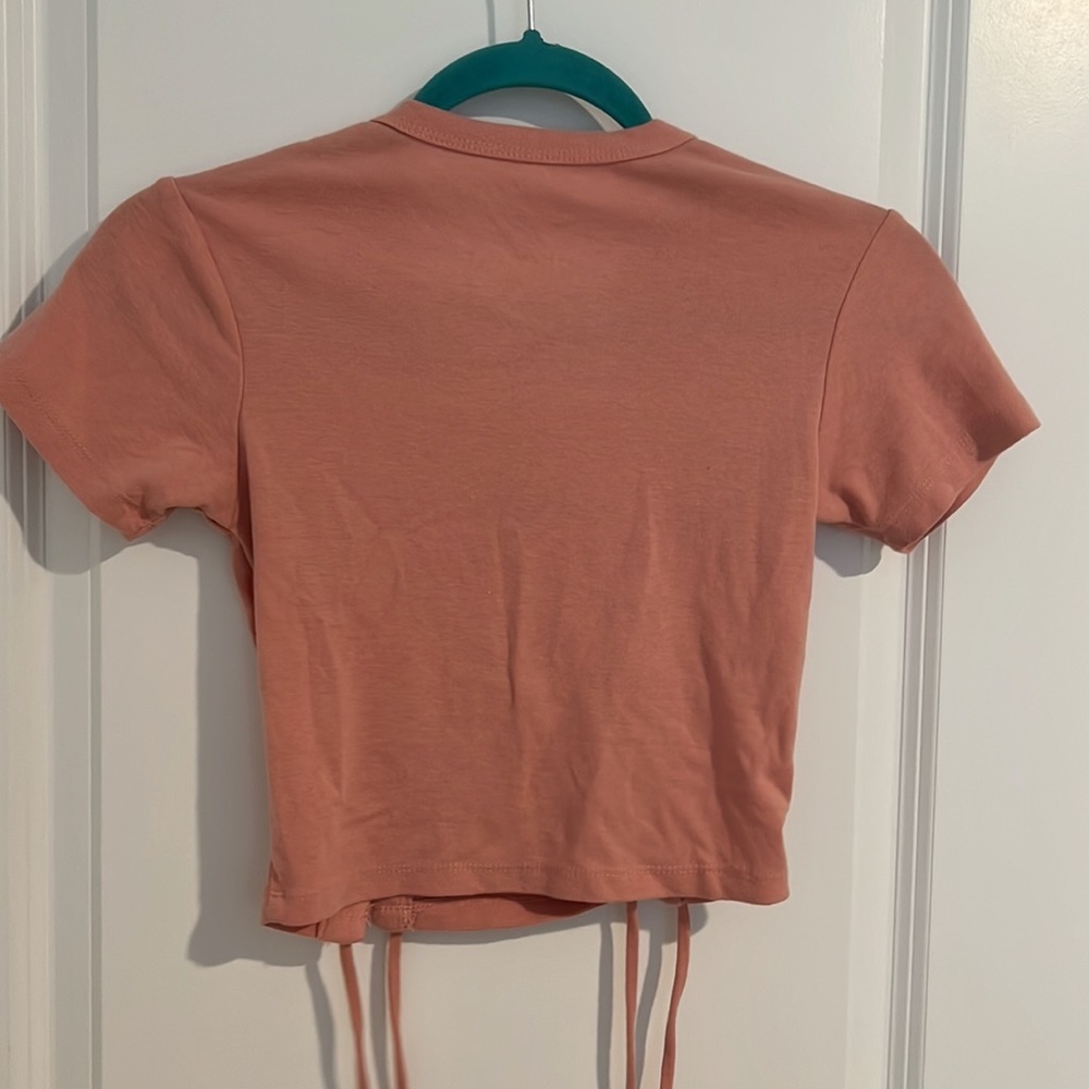 Sanrio HELLO KITTY crop top size small - Picture 5 of 5